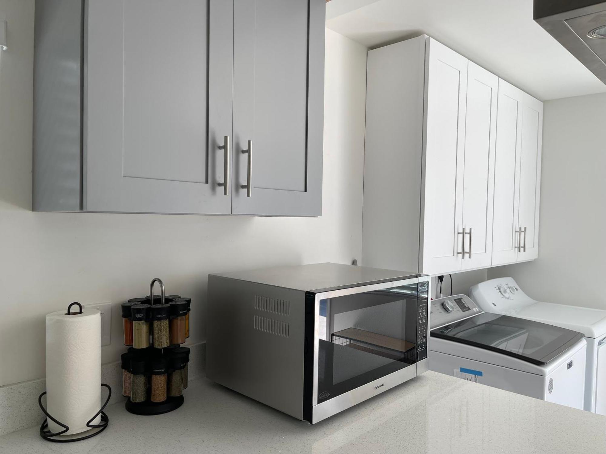 New Spacious House In Anaheim Near Disneyland-Knott In Without Backyard In The Same Lot Of 3 Separate Properties エクステリア 写真